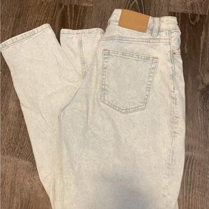 H&M divided jeans